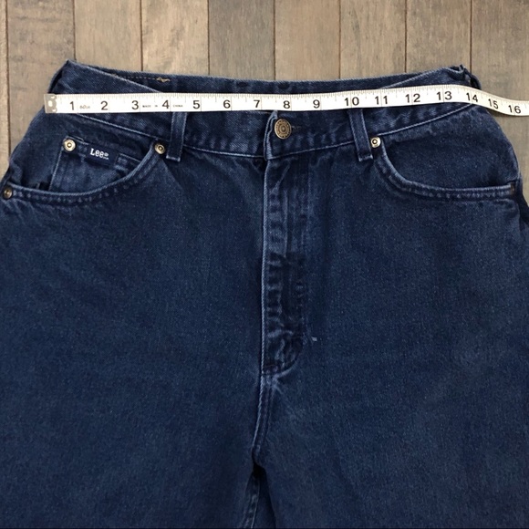 Vintage Lee Dark Wash Tapered Leg Jeans!!! - Picture 4 of 8